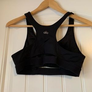 All yoga sports bra